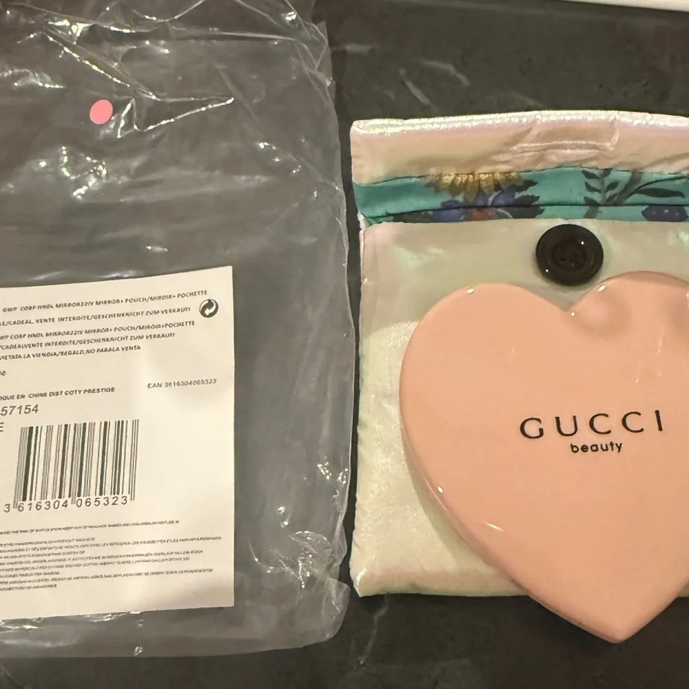 Gucci Iridescent Pouch with Pink Heart Mirror